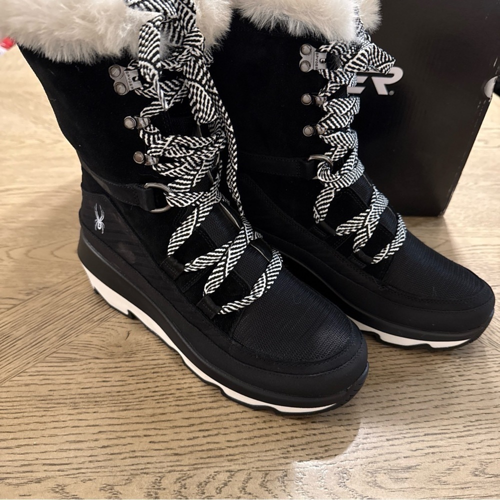 Spider Conifer Lace-Up Waterproof Insulated Boot (Women) Size 8